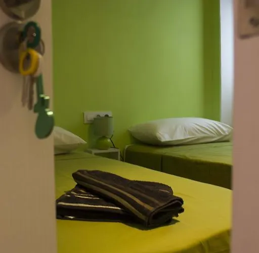 Colors 게스트하우스 4*